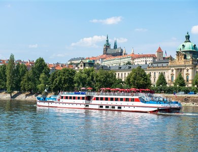 Vltava Cruise with Lunch