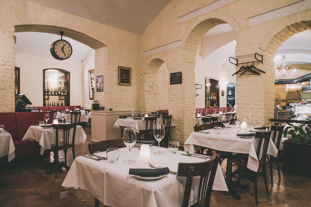 3 Brasserie La Gare Prague