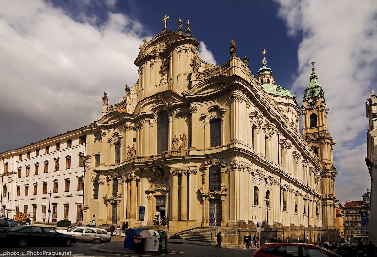 2 Saint Nicolas in Mala Strana Prague