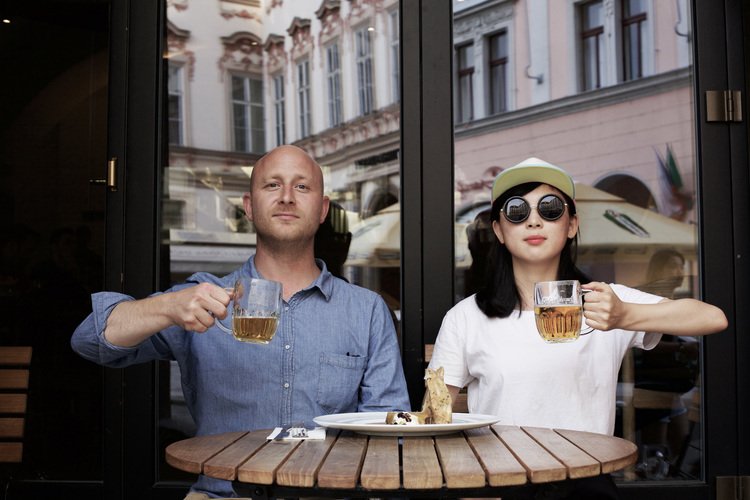2 Food tour Prague