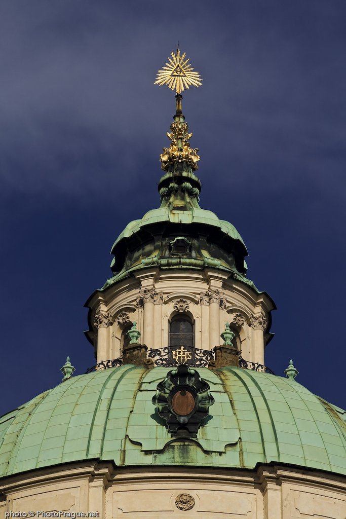 5 Saint Nicolas in Mala Strana Prague