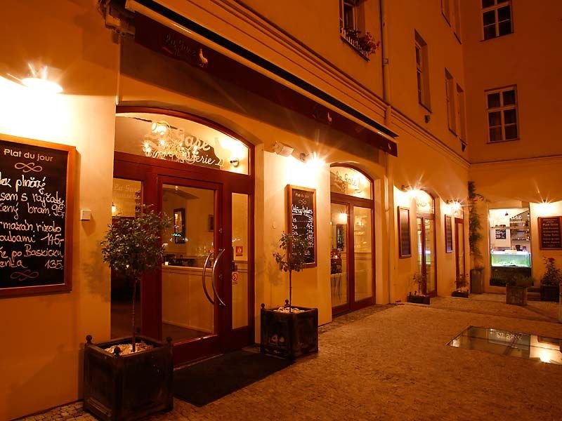4 Brasserie La Gare Prague
