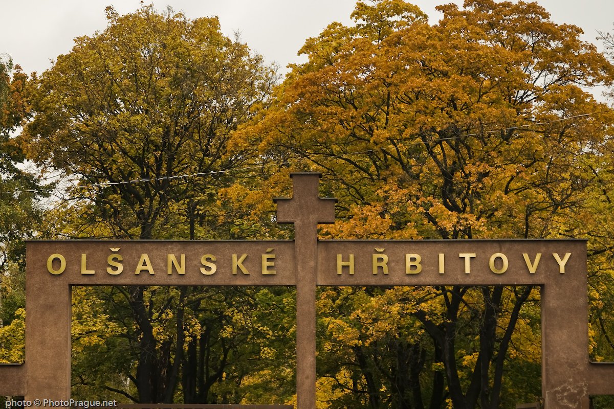 1 Olsany cemeteries Prague