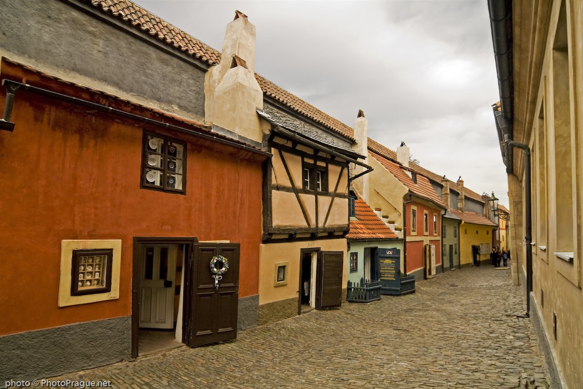 5 Golden lane Prague